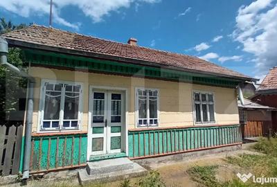Casă cu 2 camere cu Teren 4118 Mp în Central - 2