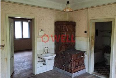 Casă cu 3 camere semidecomandat în Central - 5