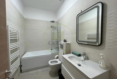 Birou, de 211.4700012207 mp, în Central - 8