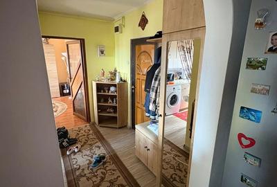 Apartament cu 2 camere decomandat în Carpați 2 - 3