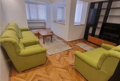 Apartament cu 3 camere decomandat în Central - 1