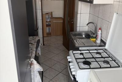 Apartament cu 2 camere decomandat în Ștefan cel Mare