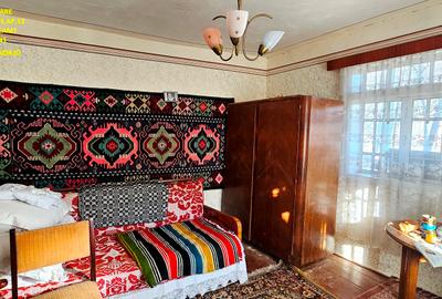 Casă cu 4 camere cu Teren 2883 Mp în Exterior Nord