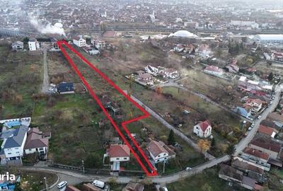 Teren de 4700 mp, în Central - 3
