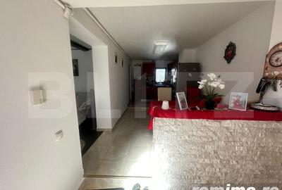 Casă cu 4 camere cu Teren 250 Mp în Central