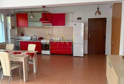 Apartament cu 3 camere în Câmpului