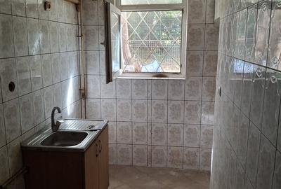 Apartament semidecomandat în Floreasca