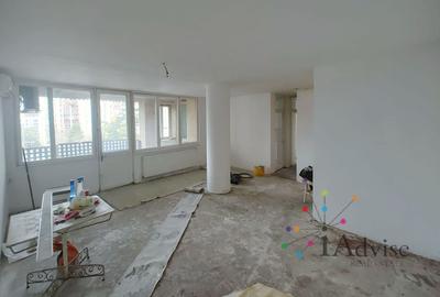 Apartament cu 3 camere decomandat în Griviței