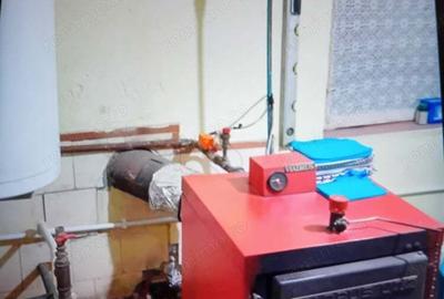Casă cu 6 camere în Stâlpeni - 1