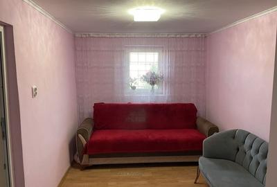 Casă cu 4 camere în Vinga