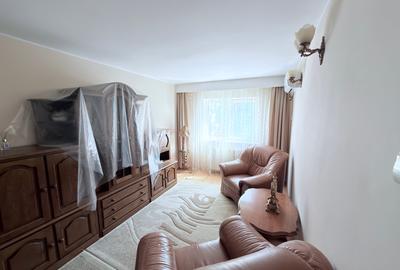 Apartament cu 4 camere în Central - 1
