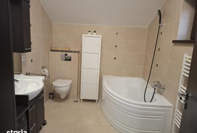 Casă cu 5 camere cu Teren 661 Mp în Șura Mică