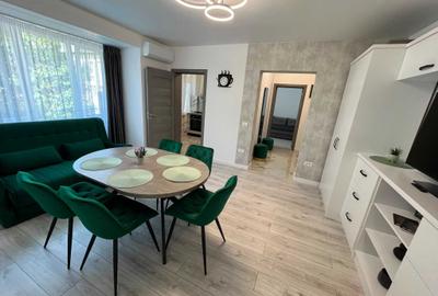 Apartament cu 3 camere decomandat în Ultracentral