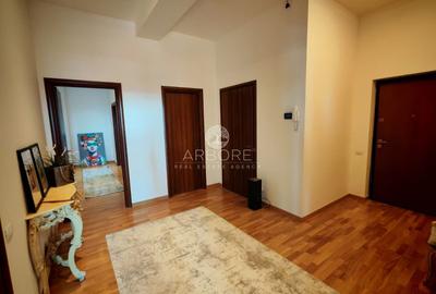Apartament cu 5 camere decomandat, mobilat în Băneasa - 11