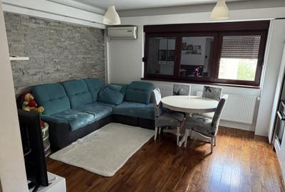 Apartament cu 2 camere semidecomandat, mobilat în Cișmigiu