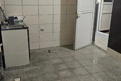 Casă cu 4 camere cu Teren 180 Mp în Ferentari - 9