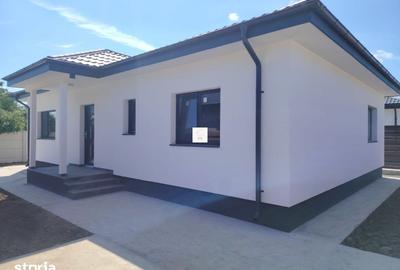 Casă cu 4 camere cu Teren 304 Mp în Corbeanca - 1