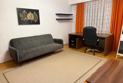 Apartament cu 2 camere decomandat, mobilat în Zorilor