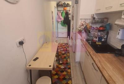 Apartament cu 3 camere semidecomandat în Cuza - 11