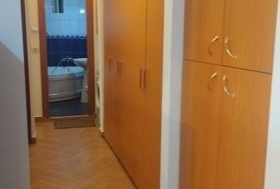 Apartament cu 3 camere decomandat în Lăpuș Argeș