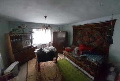 Casă individuală cu 2 camere cu Teren 400 Mp în Năsăud - 1