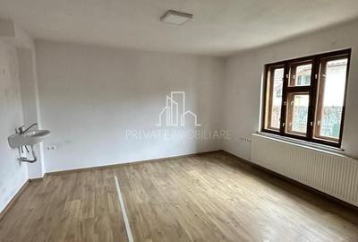 Casă individuală cu 5 camere cu Canalizare în Central - 6