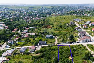 Teren de 1450 mp, în Bucium