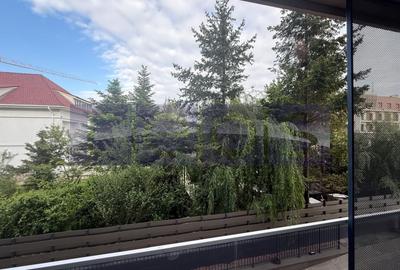 Apartament cu 3 camere în Central - 28
