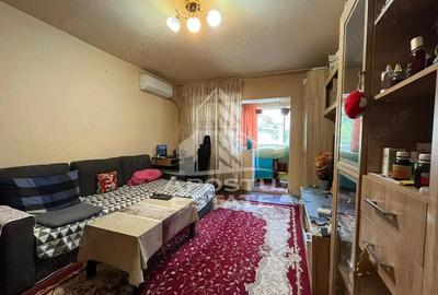 Apartament cu 3 camere semidecomandat în Dâmbovița - 4