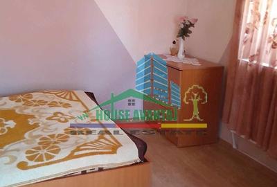 Casă cu 4 camere cu Teren 449 Mp în Rucăreni