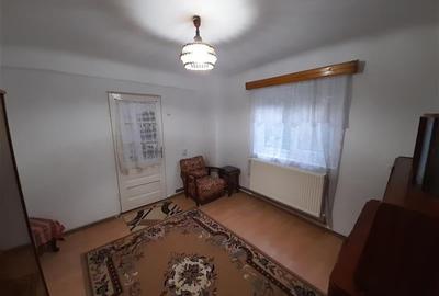 Casă cu 4 camere cu Teren 987 Mp în Central - 6