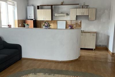 Casă cu 3 camere cu Teren 200 Mp în Iris