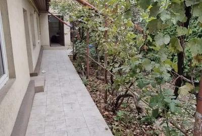 Casă cu 4 camere cu Teren 243 Mp în Alexandriei
