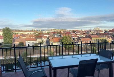 Apartament cu 2 camere decomandat în Central