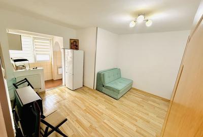 Apartament cu 2 camere semidecomandat în Apărătorii Patriei - 2