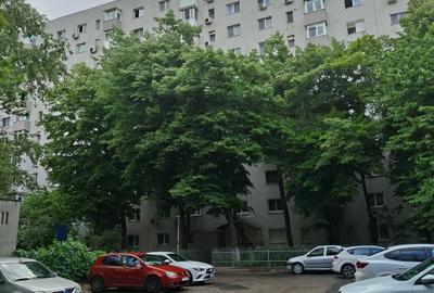 Apartament cu 2 camere decomandat în Titan - 5