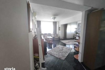 Apartament cu 4 camere decomandat în Militari
