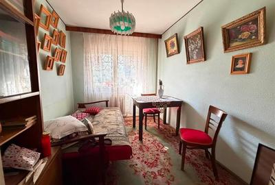 Apartament cu 4 camere semidecomandat în Podu Roș - 3