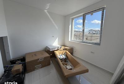 Casă cu 4 camere cu Teren 200 Mp în Central - 6