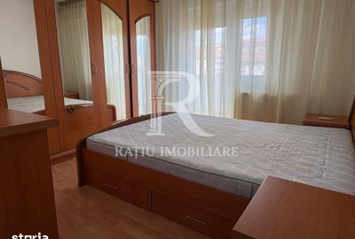 Apartament cu 3 camere decomandat în Decebal