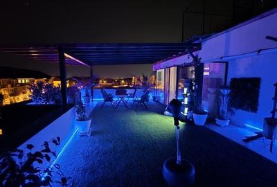 Apartament cu 3 camere decomandat, mobilat în Central