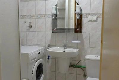 Apartament cu 2 camere decomandat în Complex Studențesc - 3