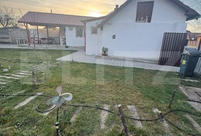 Casă cu 2 camere în Central