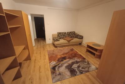 Garsonieră semidecomandată, mobilată în Gheorgheni