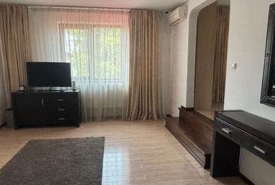 Apartament decomandat în Central - 3