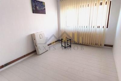 Apartament cu 2 camere semidecomandat în Unirii Sud