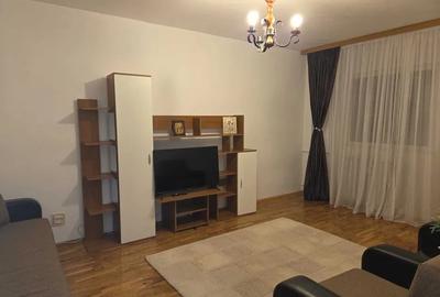 Apartament cu 3 camere decomandat, mobilat în Drumul Taberei