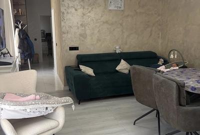 Apartament cu 3 camere decomandat în Central - 1