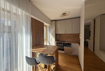 Apartament cu 2 camere decomandat în P-ța Unirii