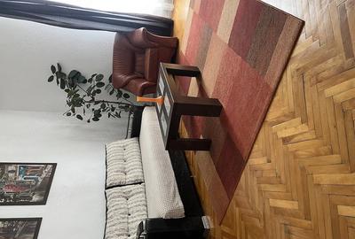 Apartament cu 2 camere decomandat în Centrul Civic